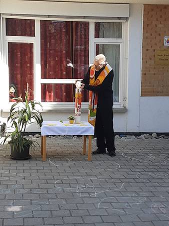 Quelle: Pfarrei Konstanz-Petershausen